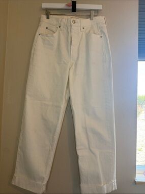 4. Universal Thread Cream High-Rise Straight Jeans
